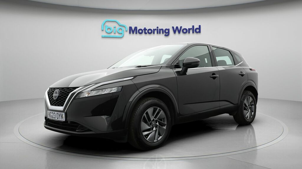 Nissan Qashqai Acenta Premium NG23OYK Black #3