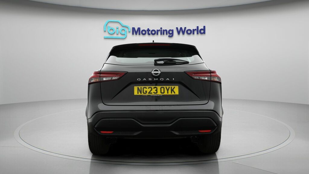 Nissan Qashqai Acenta Premium NG23OYK Black #6
