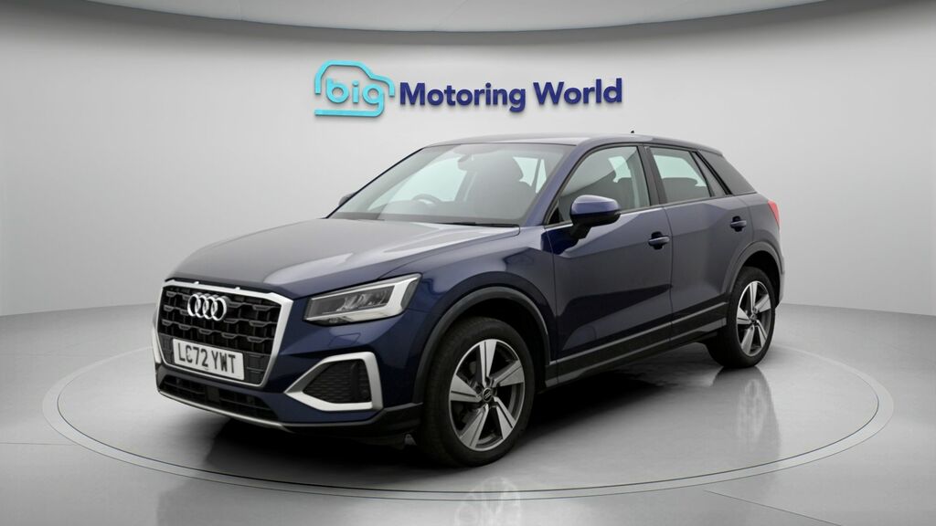 Audi Q2 Sport Blue #3