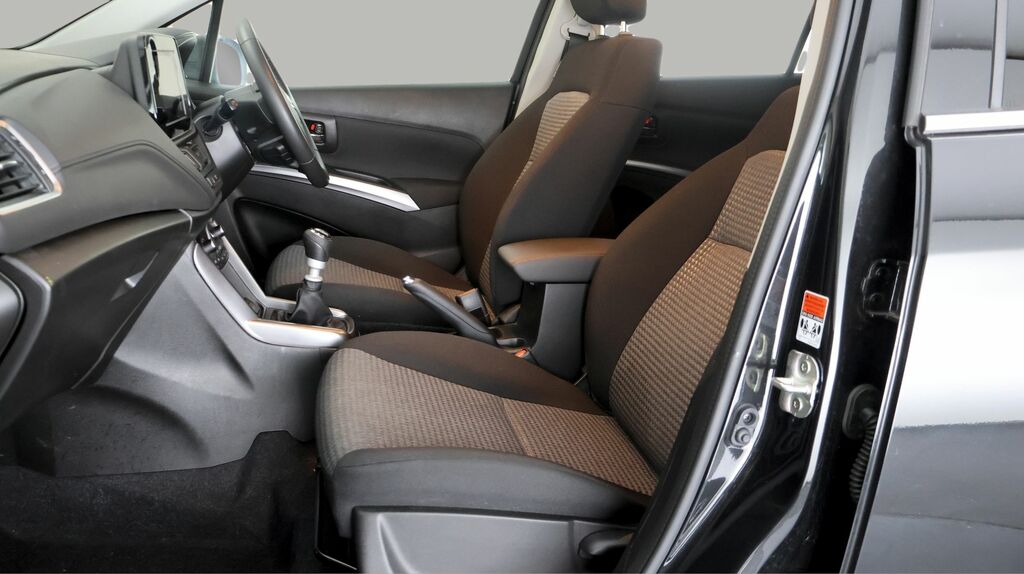 Suzuki S Cross Motion Silver #13