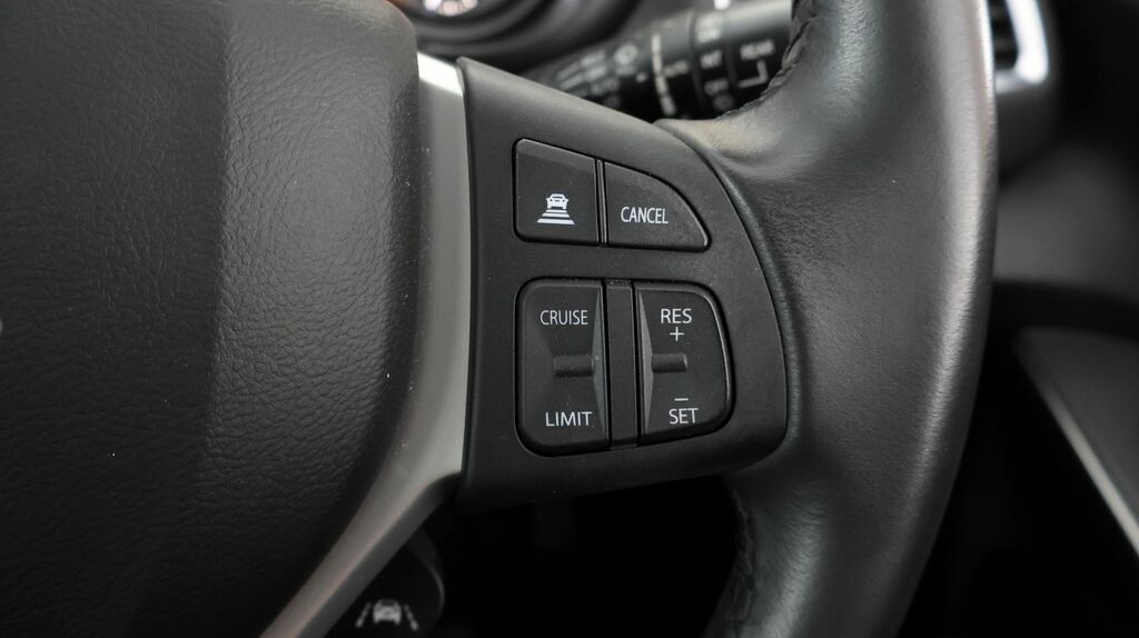 Suzuki S Cross Motion Silver #19