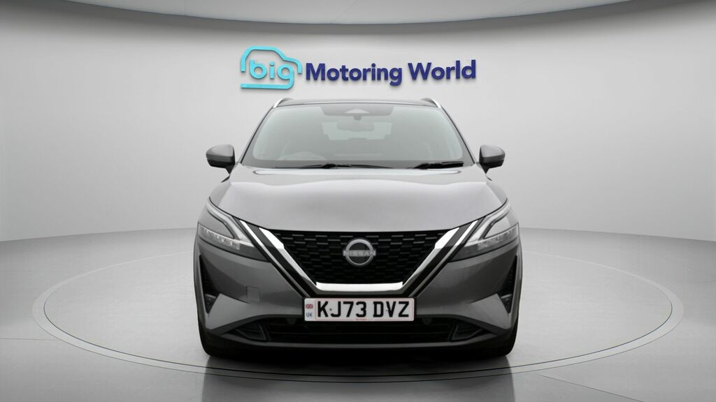 Nissan Qashqai Tekna Grey #2