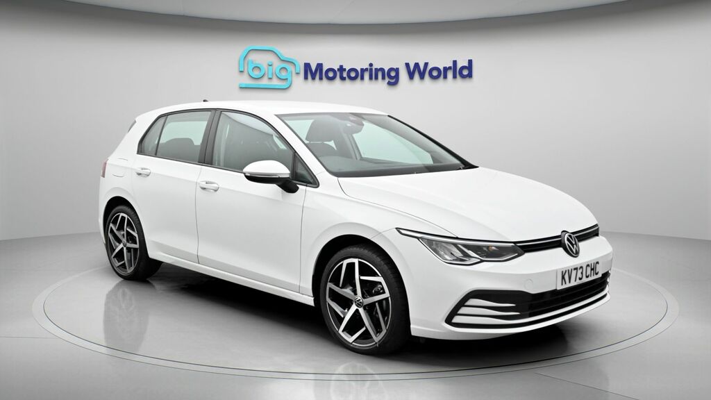 Volkswagen Golf Life White