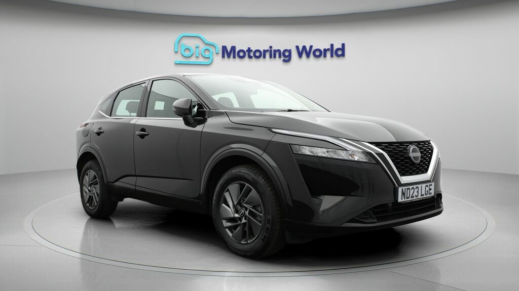 Nissan Qashqai Acenta Premium Black
