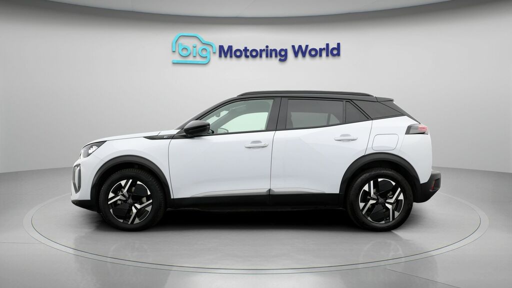 Peugeot e-2008 Gt White #3