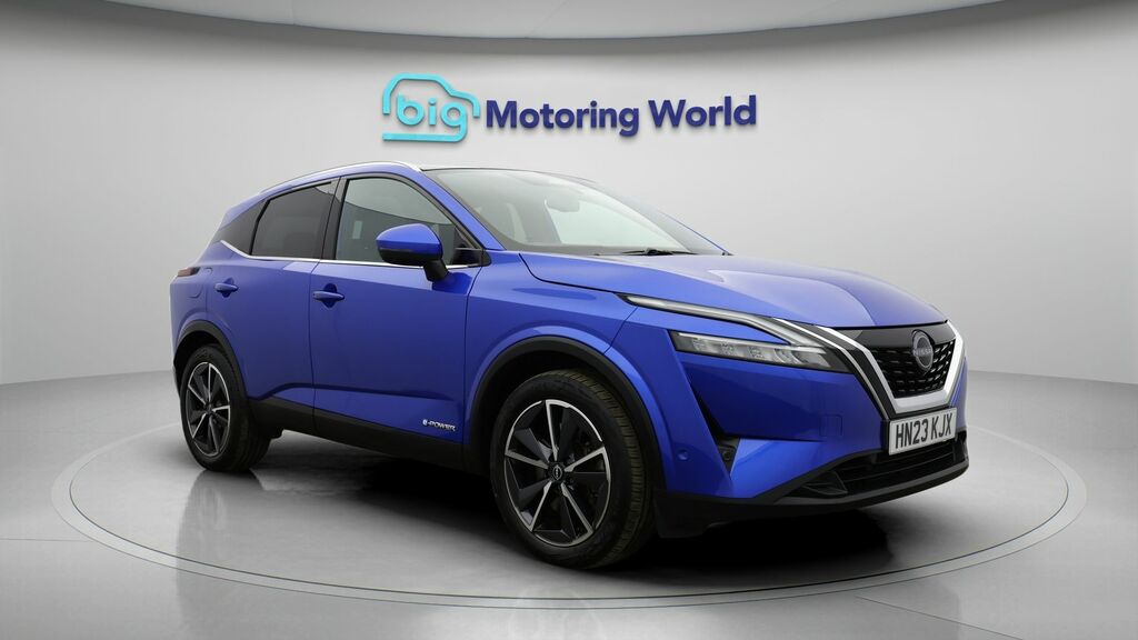 Nissan Qashqai Tekna Blue