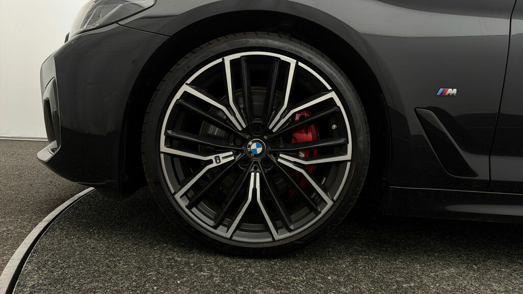 BMW 5 Series Se Blue #17