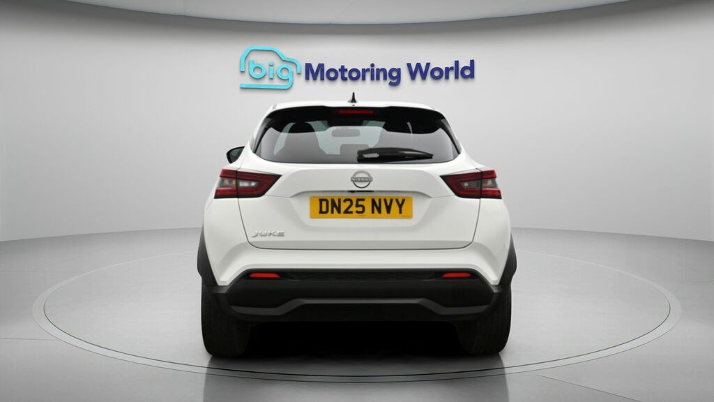 Nissan Juke N-connecta DN25NVY White #6