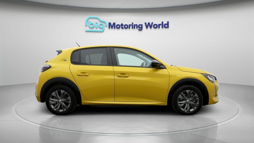 Peugeot e-208 Style Grey #8