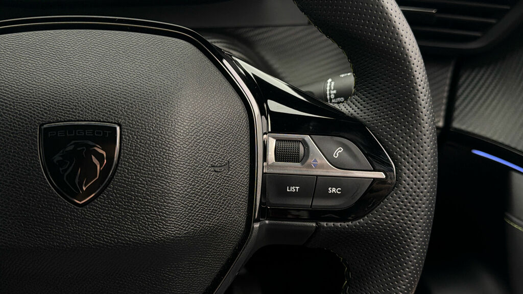 Peugeot e-2008 Gt Red #23