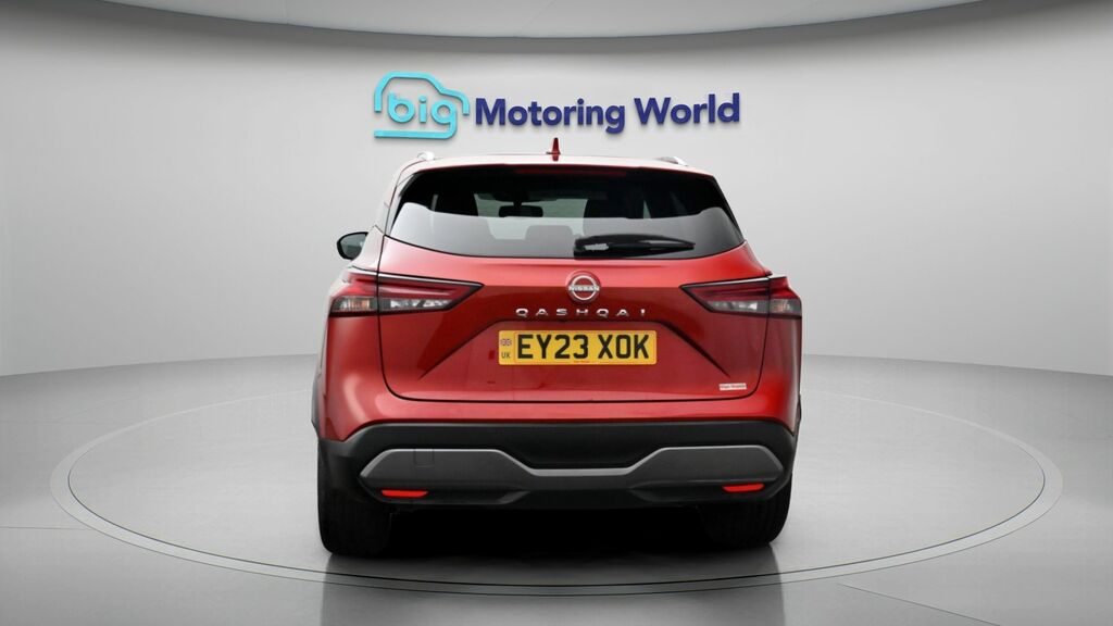 Nissan Qashqai N-connecta EY23XOK Red #6