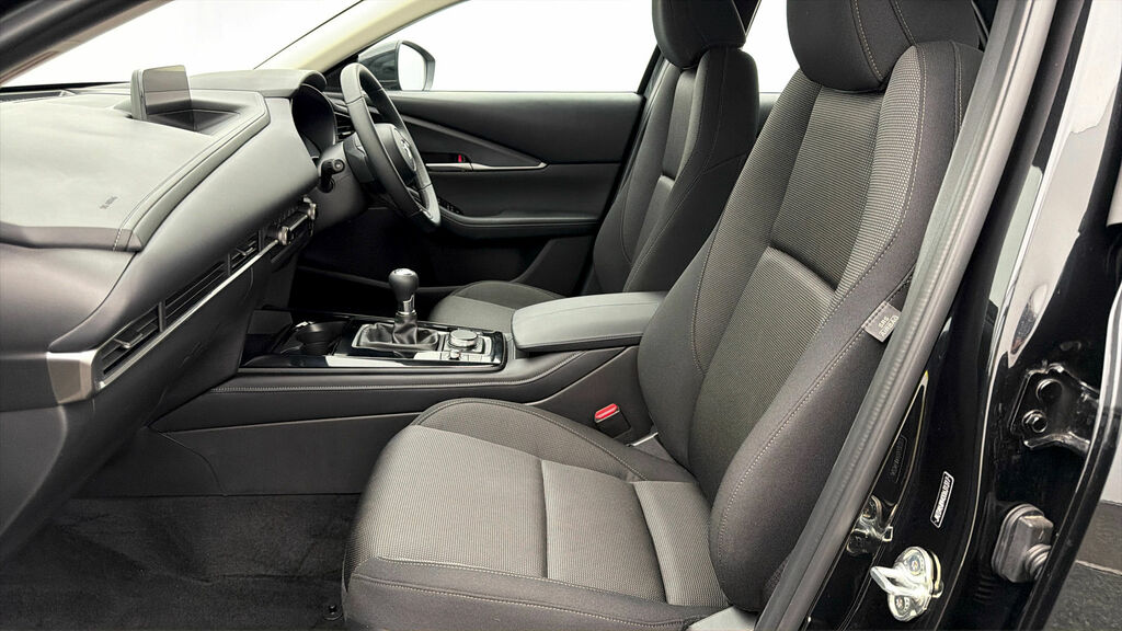 Mazda CX-30 2.5 E-skyactiv G Mhev 140 Centre-line White #12