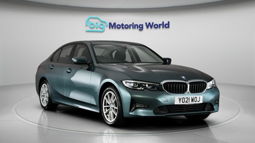 BMW 3 Series Se Pro YO21WOJ Blue #2