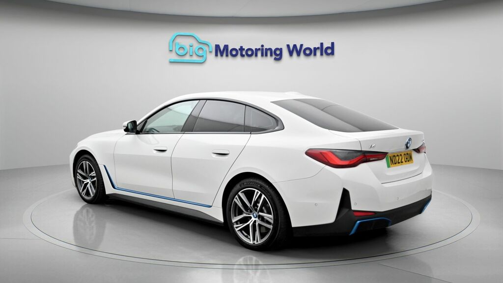 BMW i4 Sport White #5