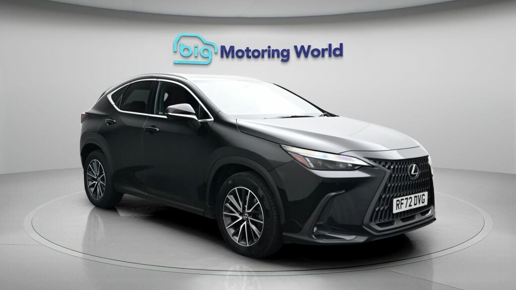 Lexus NX Nx 450H Phev Cvt Black