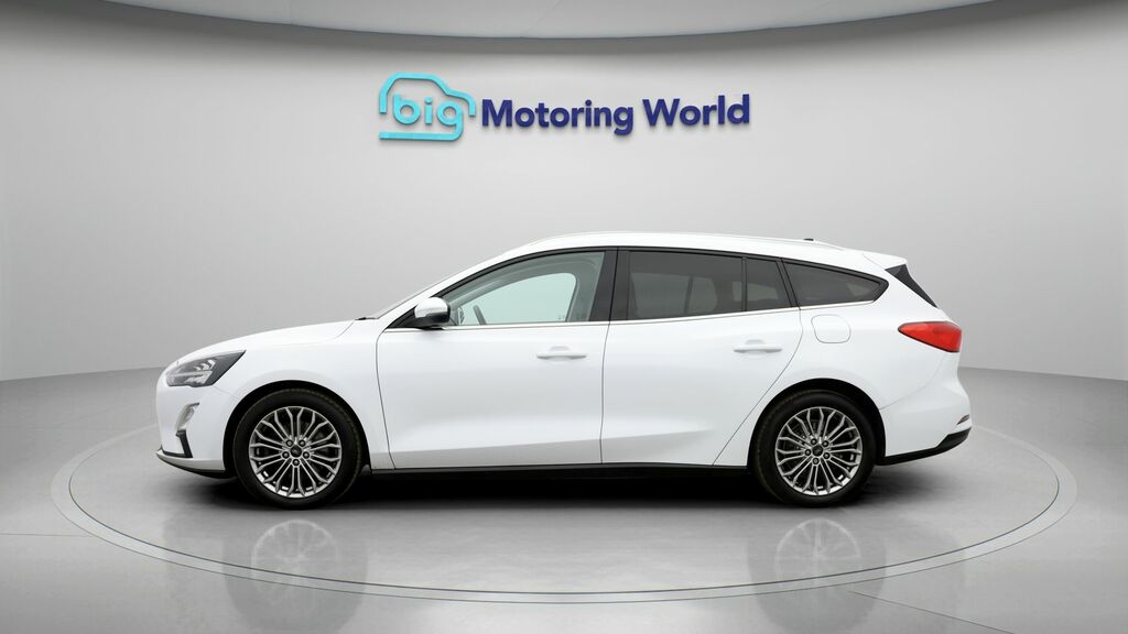 Ford Focus Titanium X Edition AY71JHU White #4