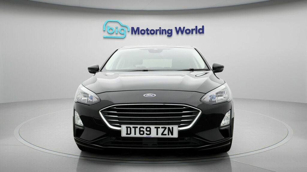 Ford Focus Titanium Black #2