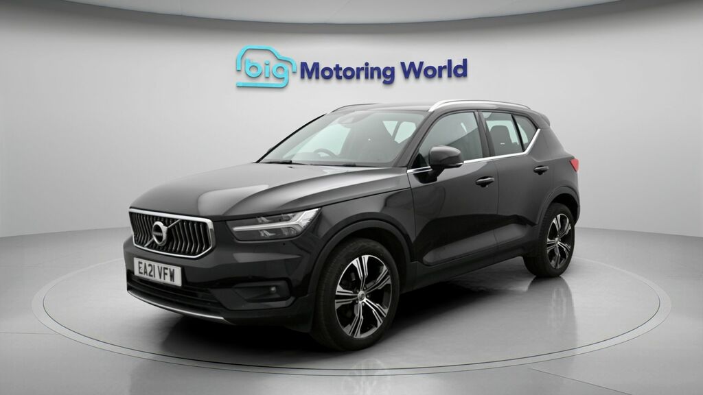 Volvo XC40 Inscription Pro EA21VFW Black #3