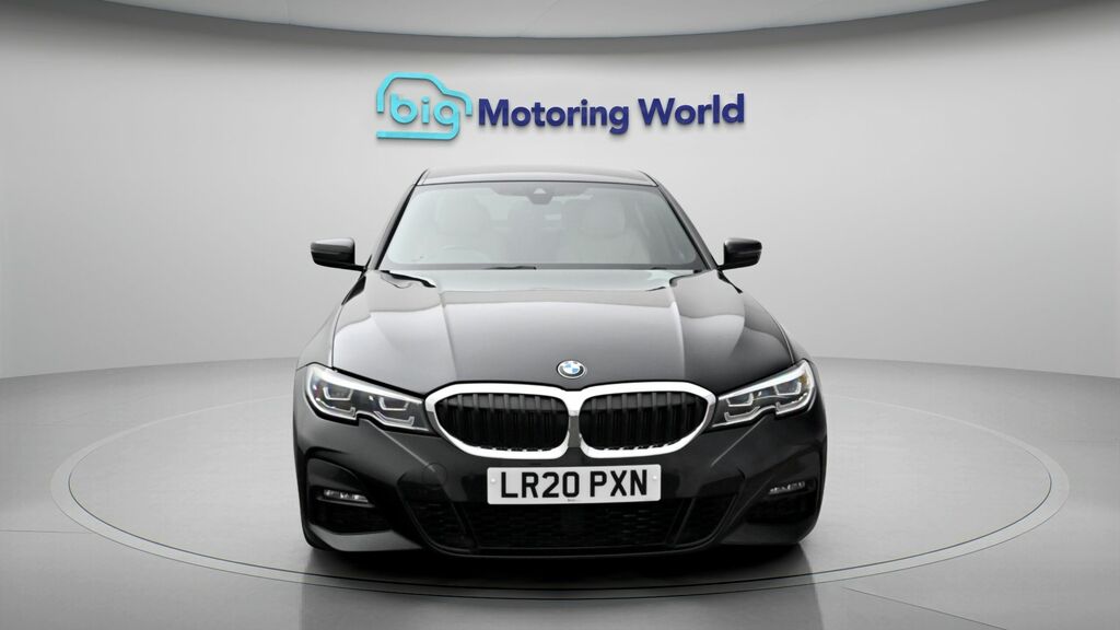 BMW 3 Series M Sport LR20PXN Black #2