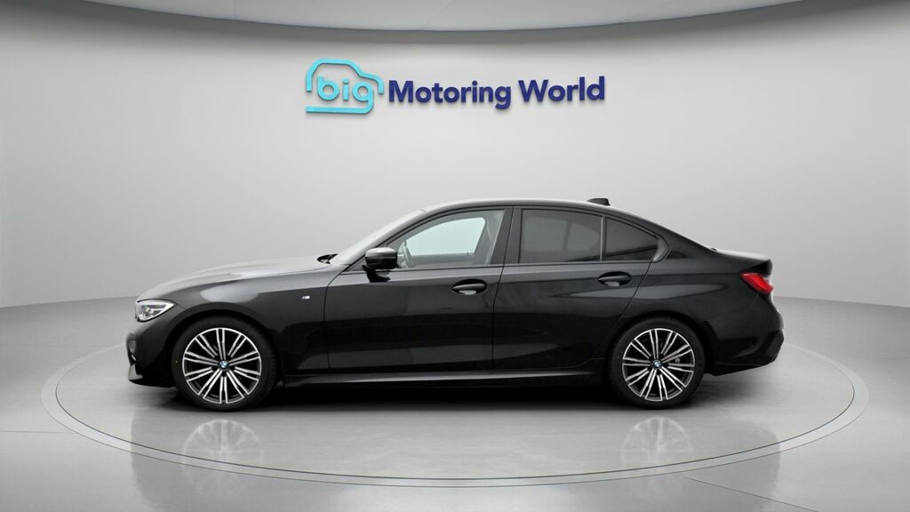 BMW 3 Series M Sport LR20PXN Black #4