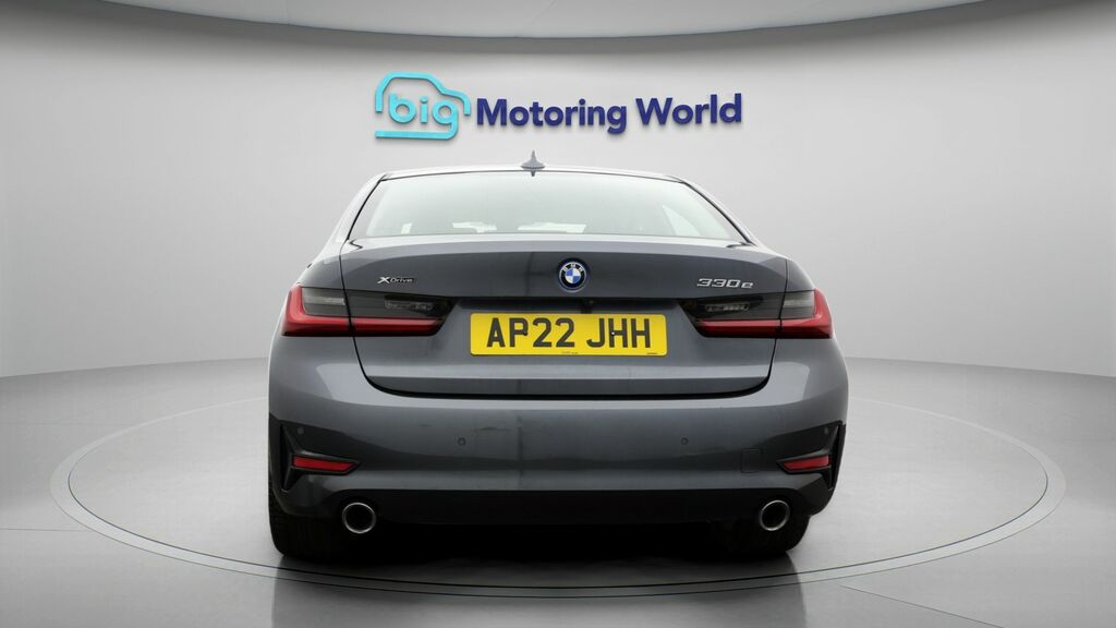 BMW 3 Series Se Pro AP22JHH Grey #6