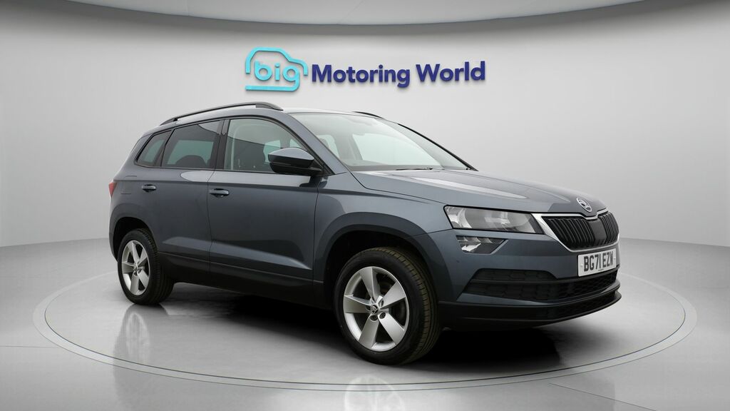 Skoda Karoq Se Grey