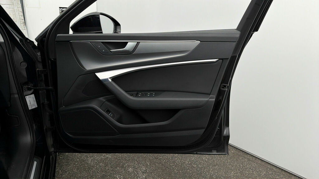 Audi A6 Saloon S Line Black #14