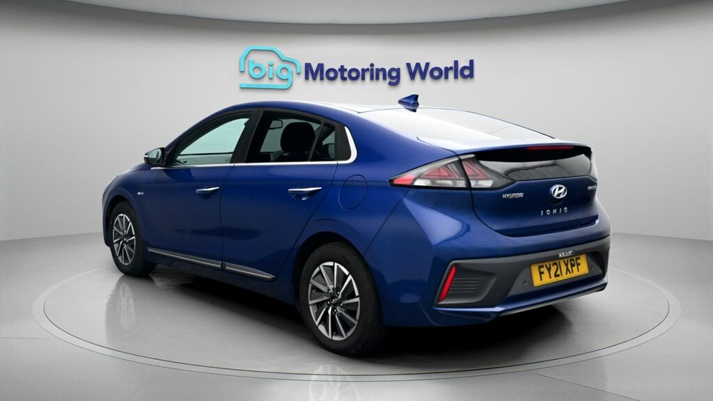 Hyundai Ioniq Premium Se Blue #5