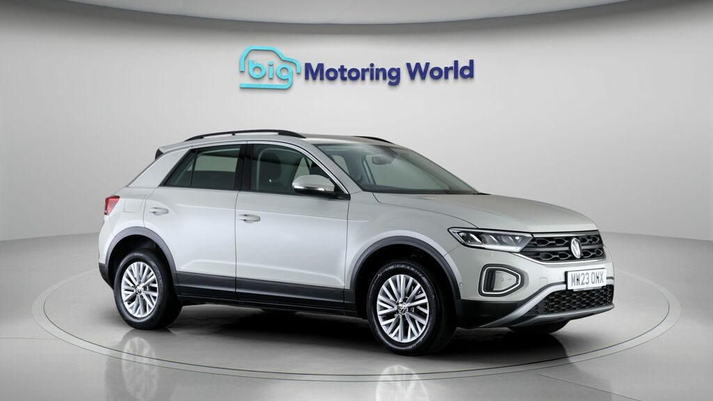 Volkswagen T-Roc Life Grey