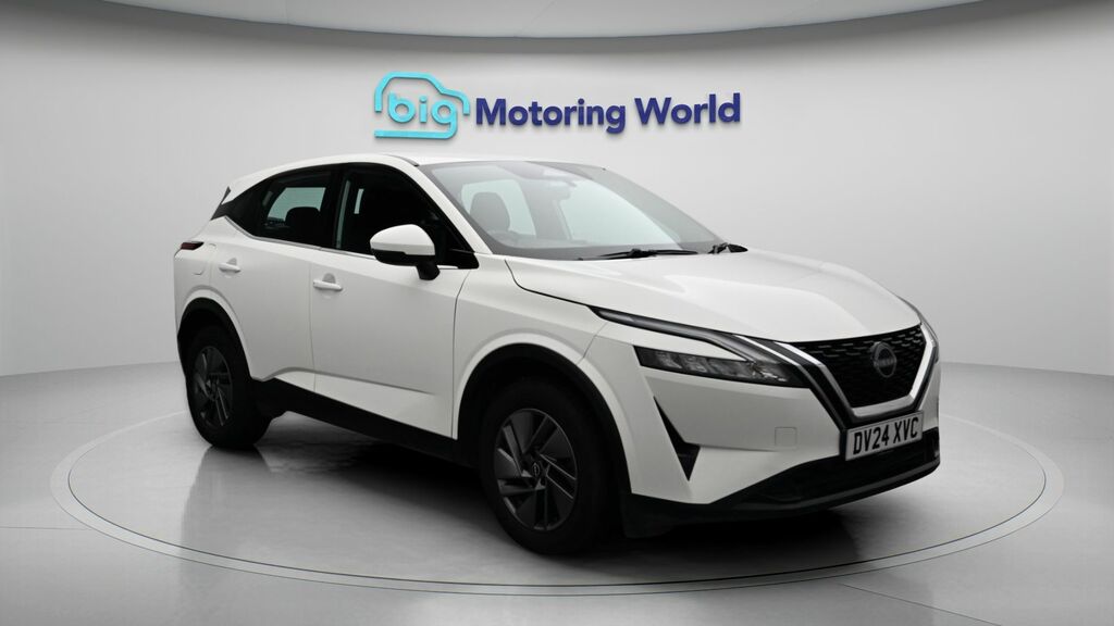 Nissan Qashqai Acenta Premium White