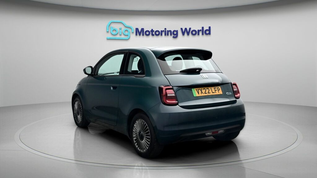 Fiat 500E Icon Green #5