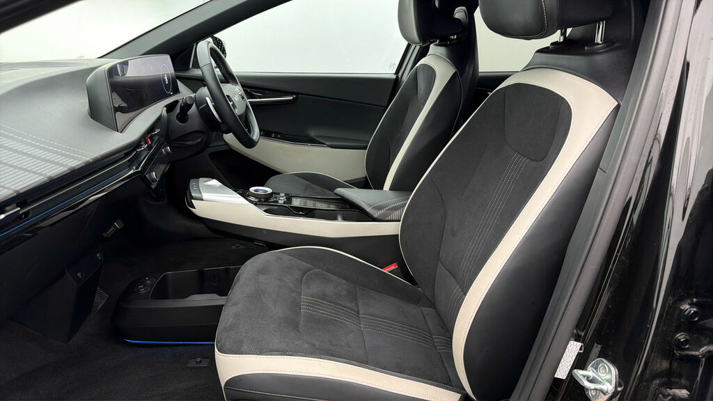 Kia EV6 77.4Kwh Gt-line S Red #13