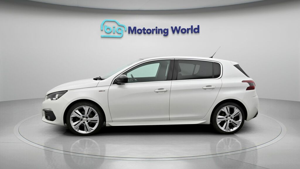 Peugeot 308 Gt Line YB19HAK White #4