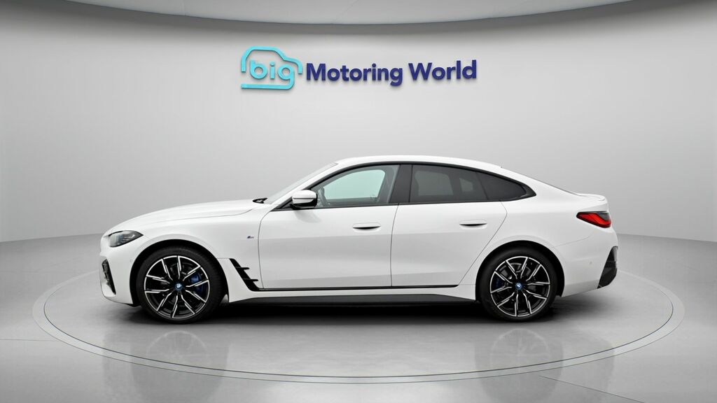 BMW i4 M Sport White #4