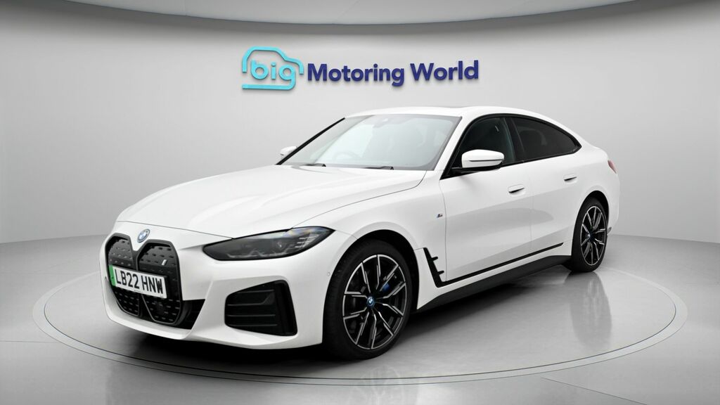 BMW i4 M Sport White #3