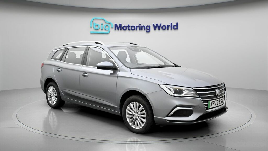 MG MG5 Exclusive Long Range Silver