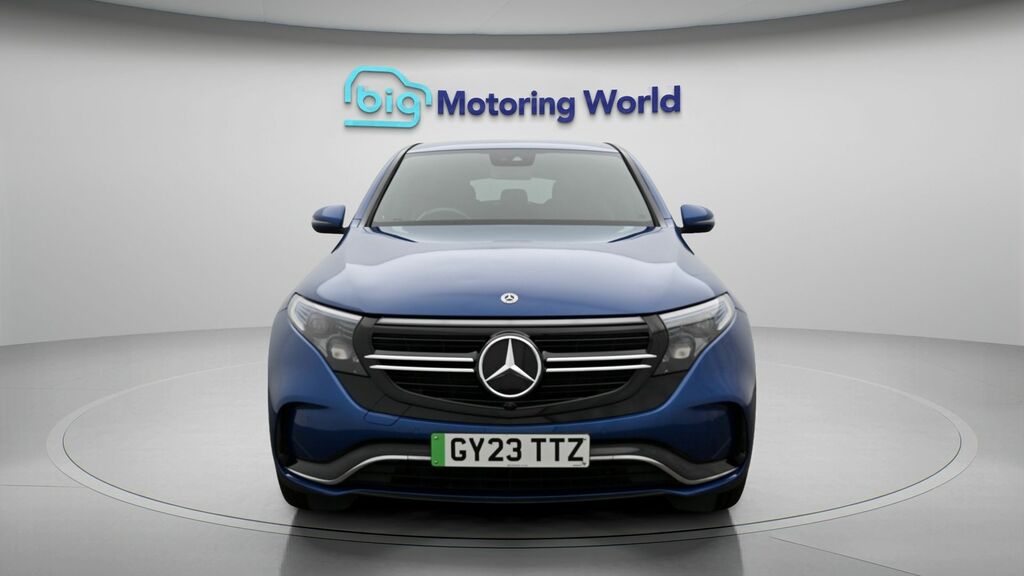 Mercedes-Benz EQC Amg Line Blue #2