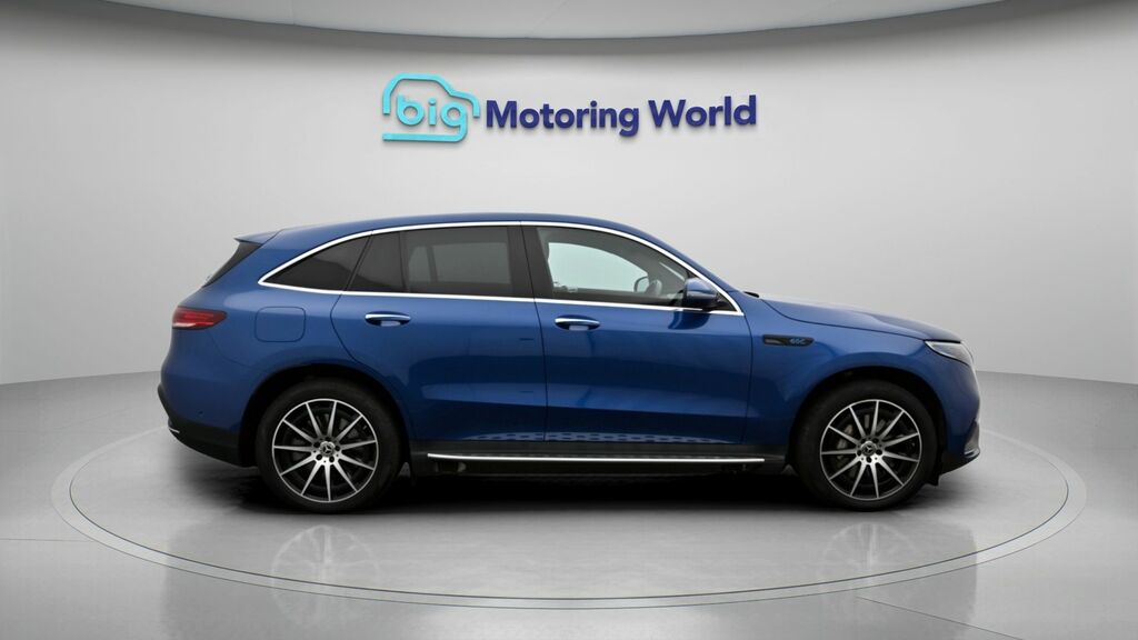 Mercedes-Benz EQC Suv Blue #8