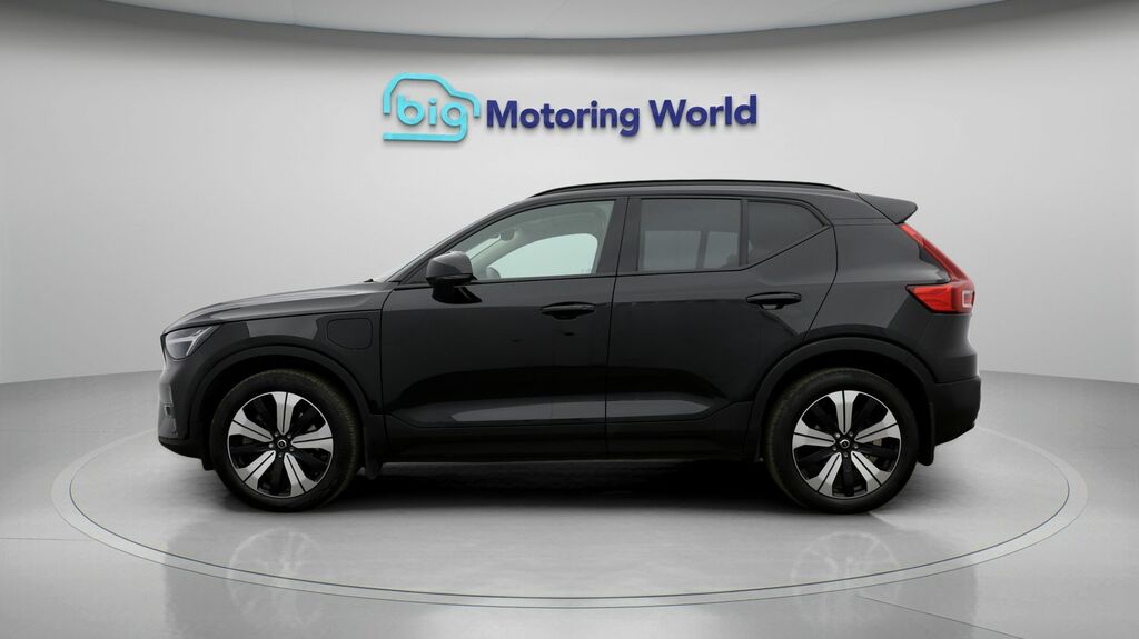 Volvo XC40 Ultimate Dark DL23PKA Black #4