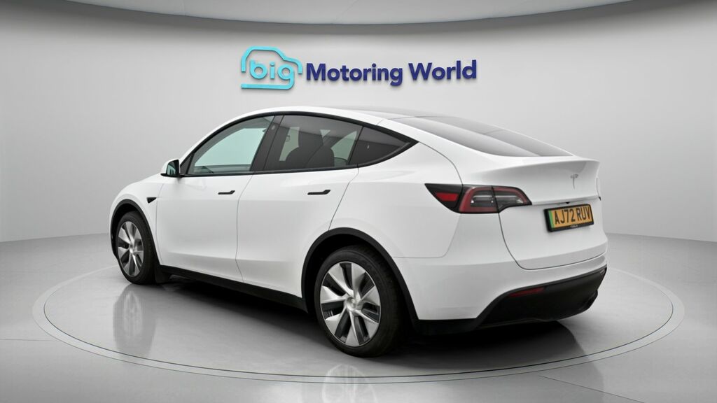 Tesla Model Y Y Model Y Rwd AJ72RUV White #5