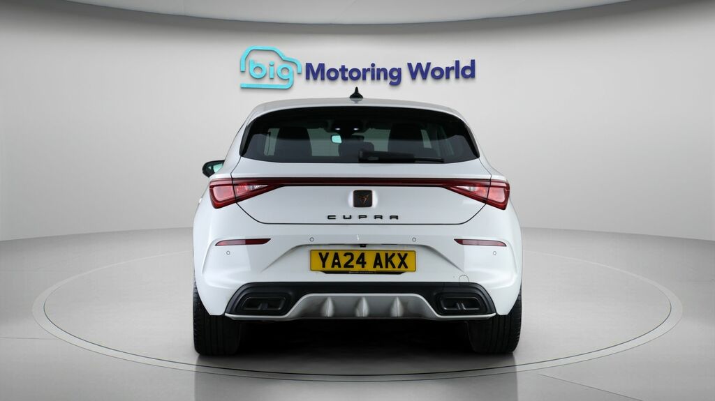 Cupra Leon V1 White #6