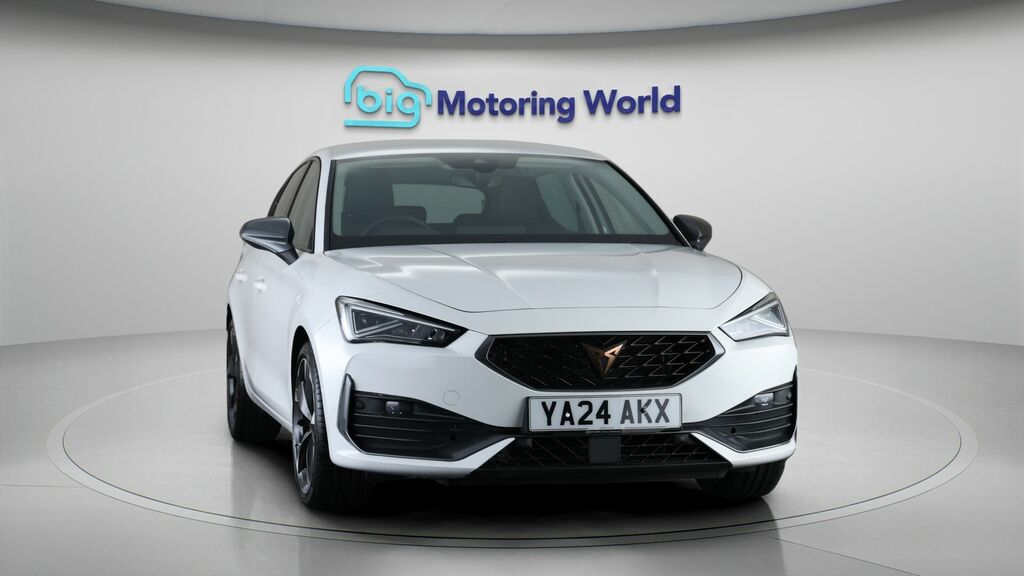 Cupra Leon V1 White #2