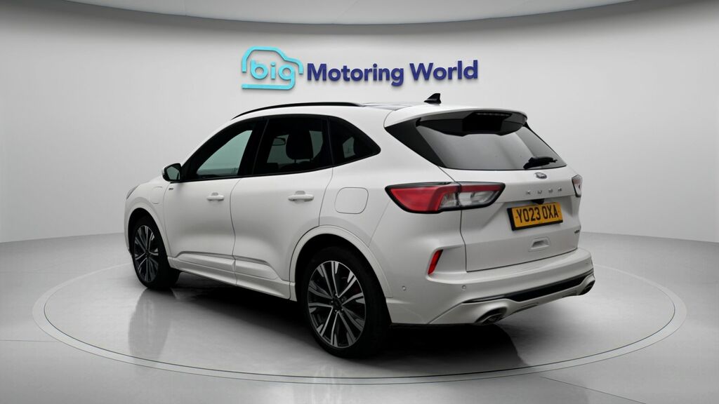 Ford Kuga St-line X YO23OXA White #5