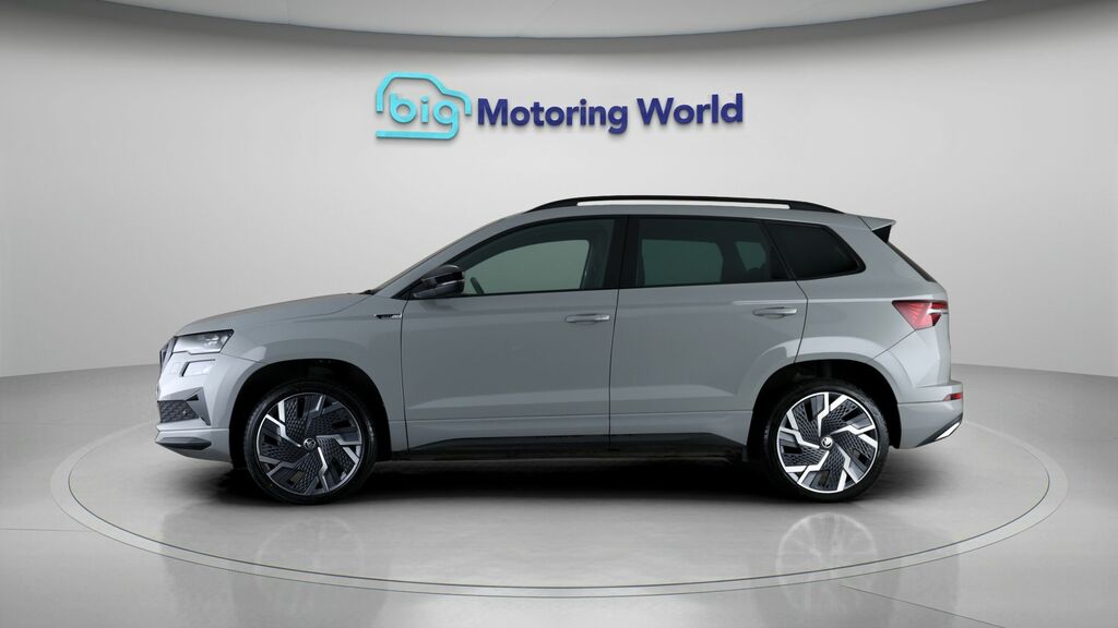 Skoda Karoq Sportline AY23YYL Grey #4