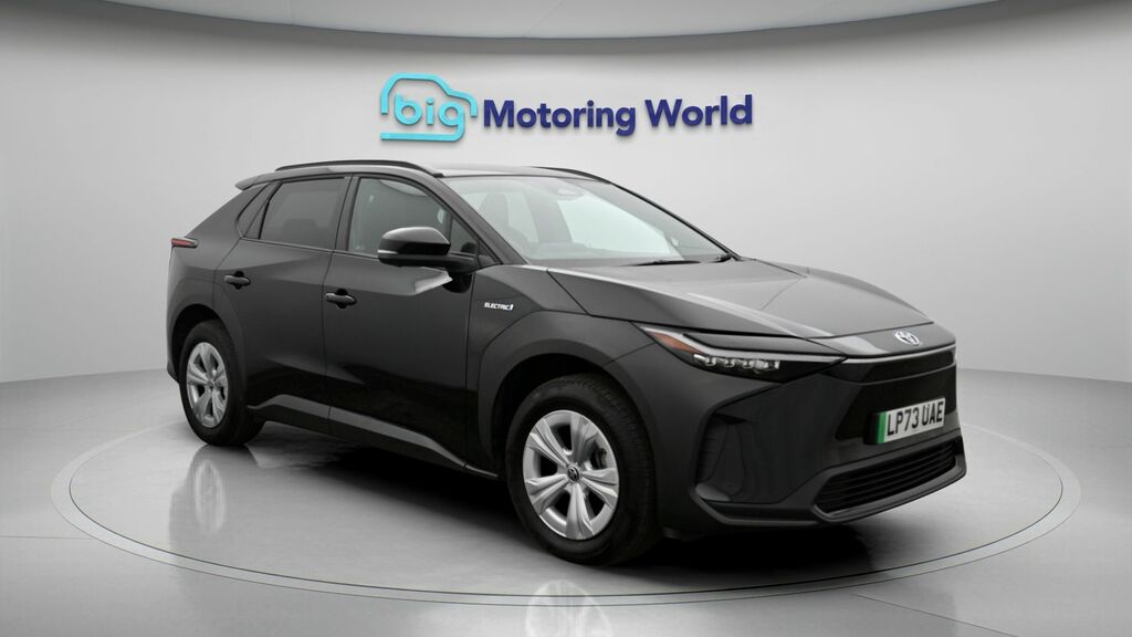 Toyota bZ4X Motion Black