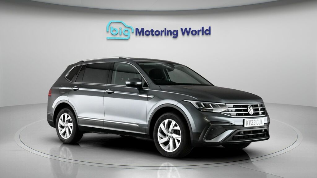 Volkswagen Tiguan Allspace Life KV23CUA Grey #2