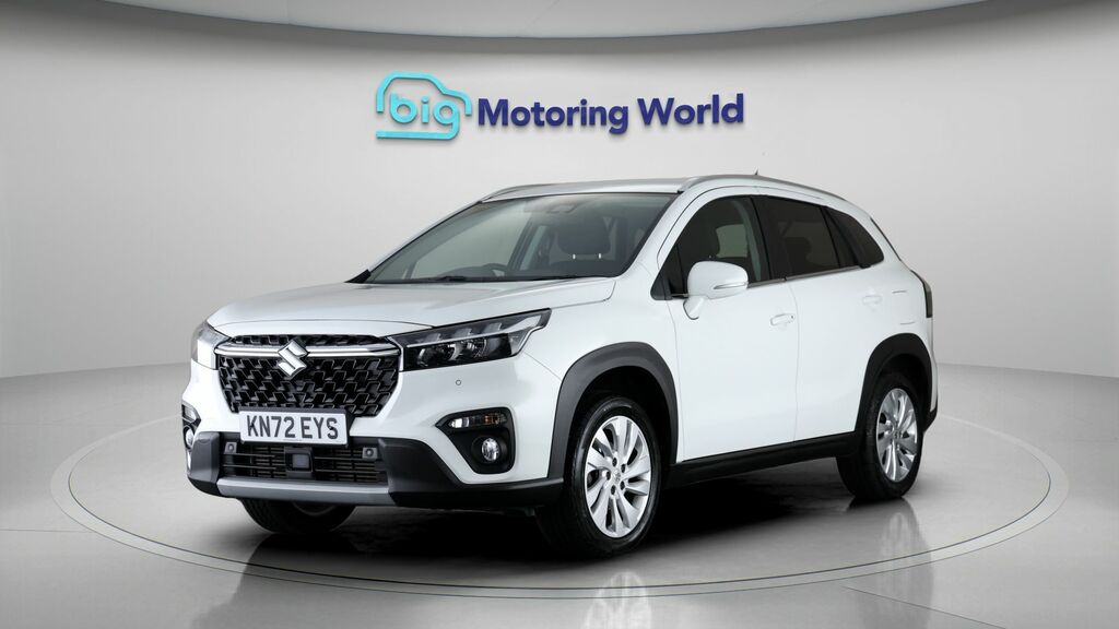 Suzuki S Cross Motion White #3