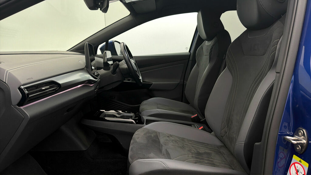 Volkswagen ID.4 Match Black #13