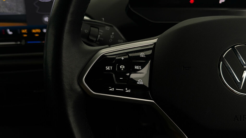 Volkswagen ID.4 Match Black #19