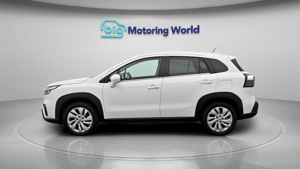 Suzuki S Cross Motion White #4